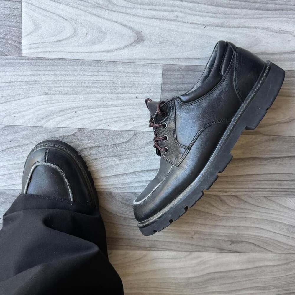 Dockers Black Leather Shoes Size 10 Waterproof Chunky Lug Sole Y2K